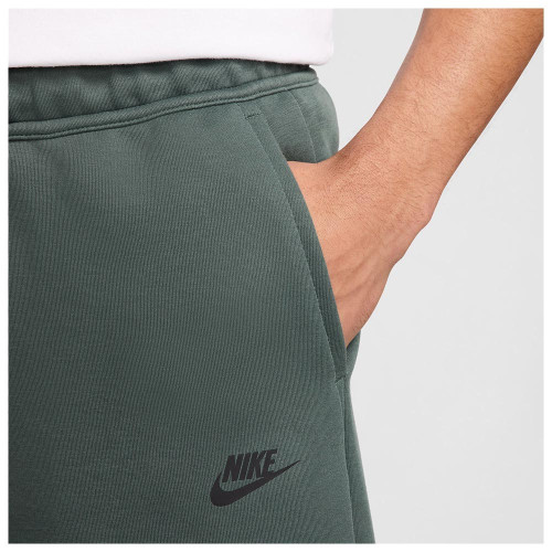 Nike Ανδρικό σορτς Sportswear Tech Fleece